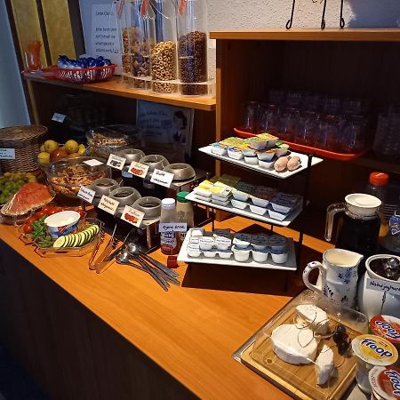 Hotel Am Hohen Schwarm Saalfeld Saale Εξωτερικό φωτογραφία