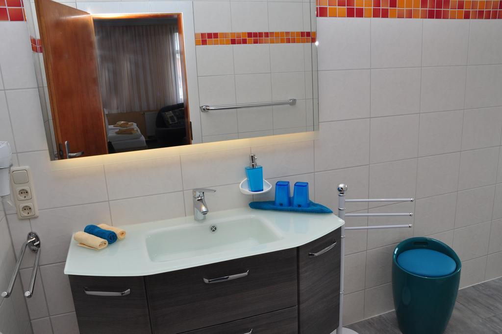 Hotel Am Hohen Schwarm Saalfeld Saale Εξωτερικό φωτογραφία